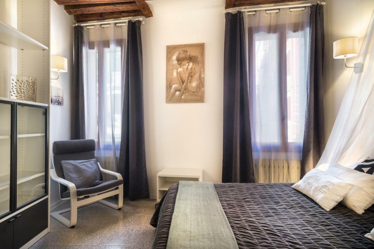 Terrazzina - Romantic Pied A Terre At The Heart Of Cannaregio District Apartament Wenecja